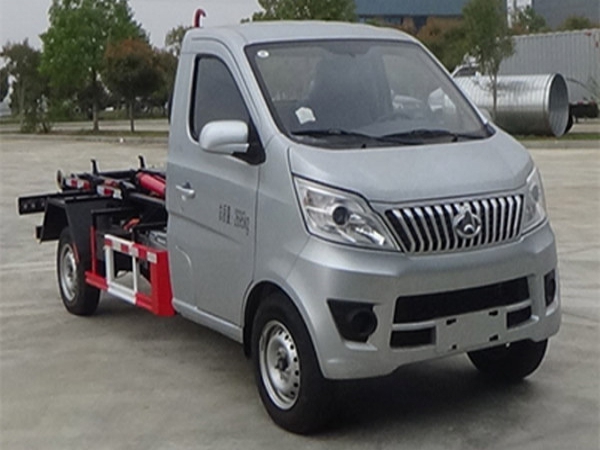 長安純電動(dòng)車廂可卸式垃圾車